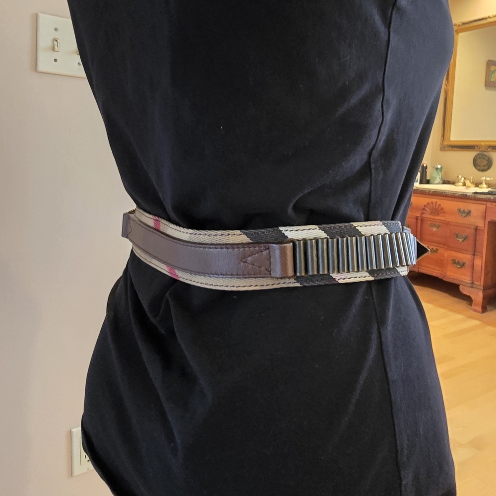 Burberry Brown Leather Belt